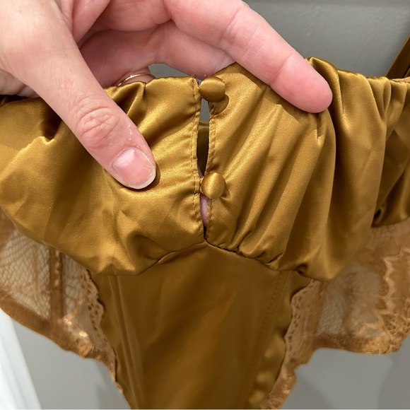 Urban Outfitters Out From Under Bralette-NWT Lg - Picture 5 of 7